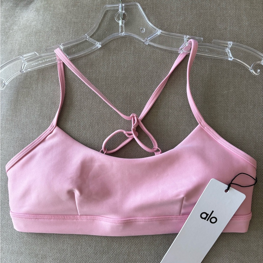 ALO Yoga Airlift Intrigue Sports Bra (SOLD OUT online)
